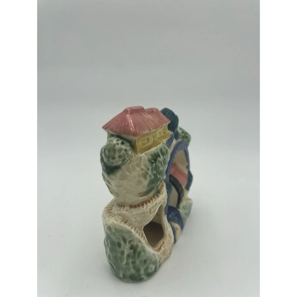 Vtg Aquarium Fishbowl Ceramic Swim Through Japanese River Pagoda 4x4